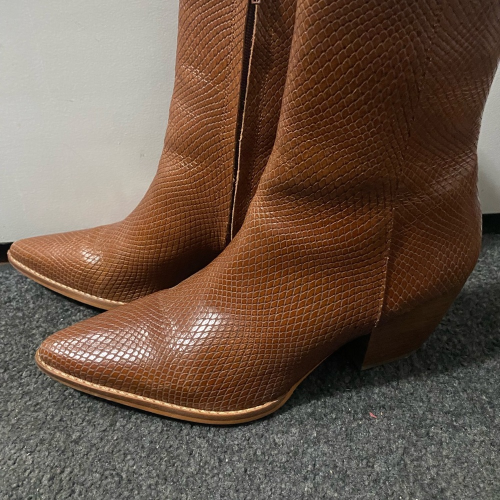 Matisse Brown Caty Boots - Textured Western Style Heeled Boots